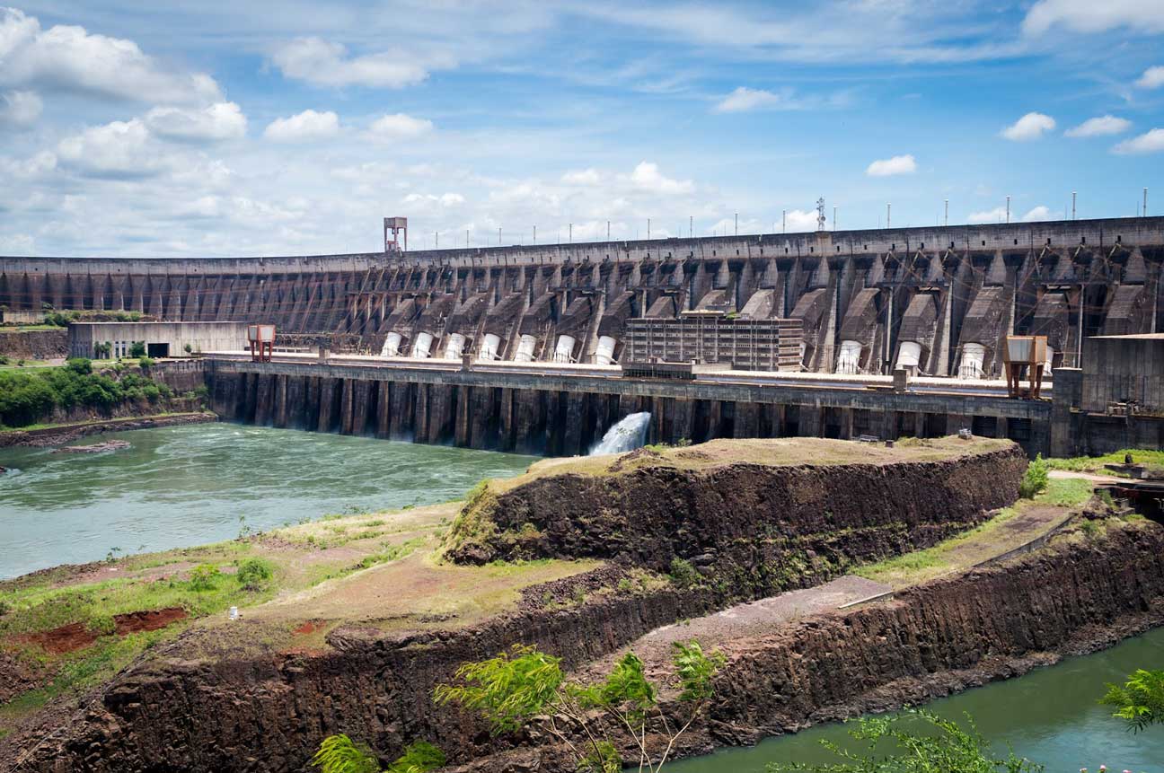 Vista da Itaipu Binacional