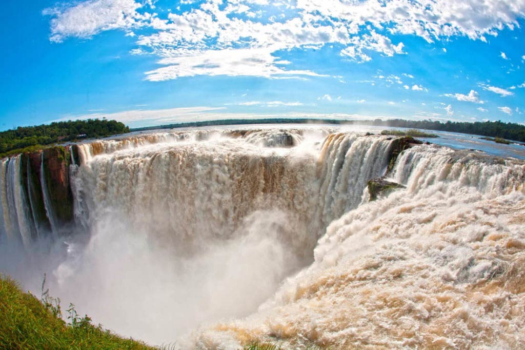 Garganta do Diabo vista das Cataratas