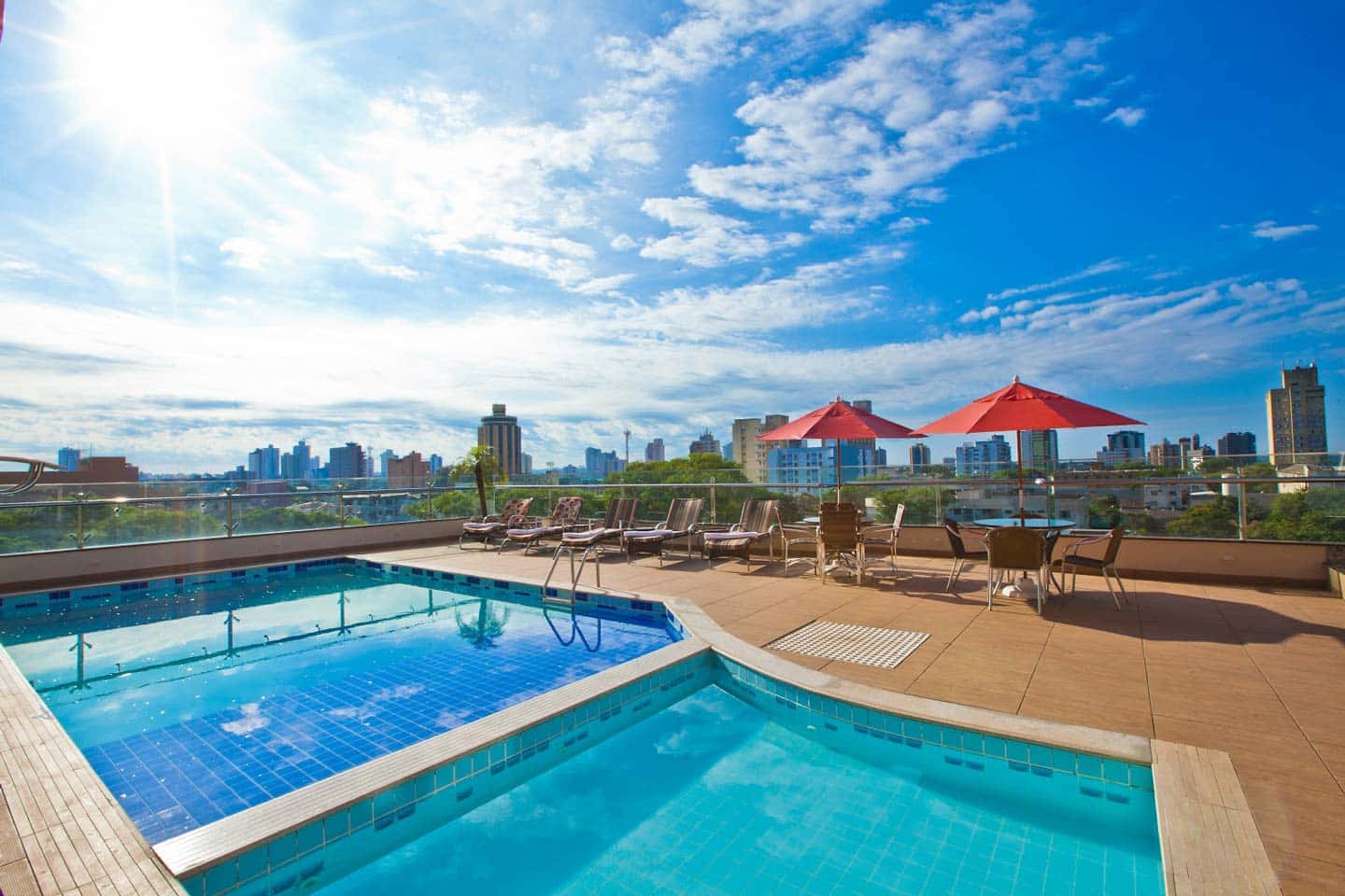 Piscina do Del Rey Quality Hotel