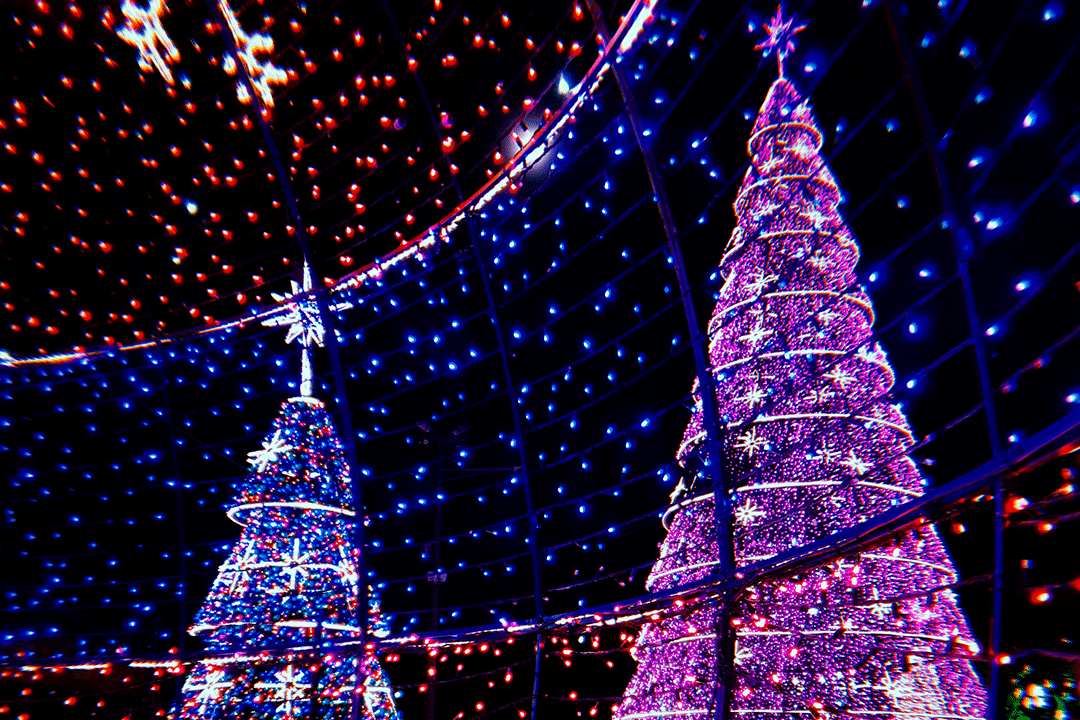 Praça da Paz em Foz do Iguaçu, com enfeites de Natal