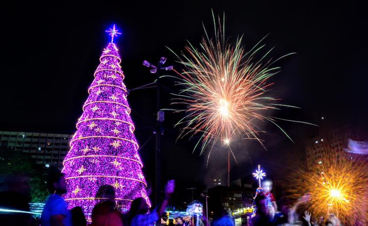 Natal e Ano Novo em Foz do Iguaçu 2020 - Festa e decoração oficial da cidade