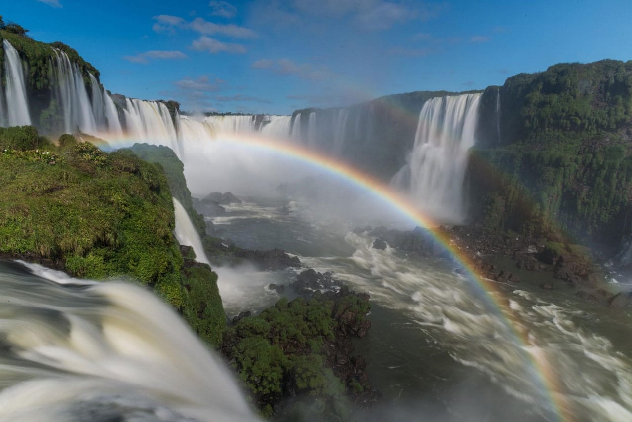 Quedas d’água das Cataratas do Iguaçu - Roteiro para Geeks e Cinéfilos em Foz do Iguaçu
