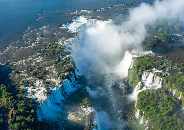 garganta-do-diabo-maior-queda-das-cataratas-blog-del-rey-foz