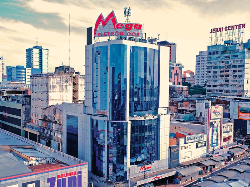 A foto mostra o prédio da loja Mega Eletrônicos que fica no Paraguai.
