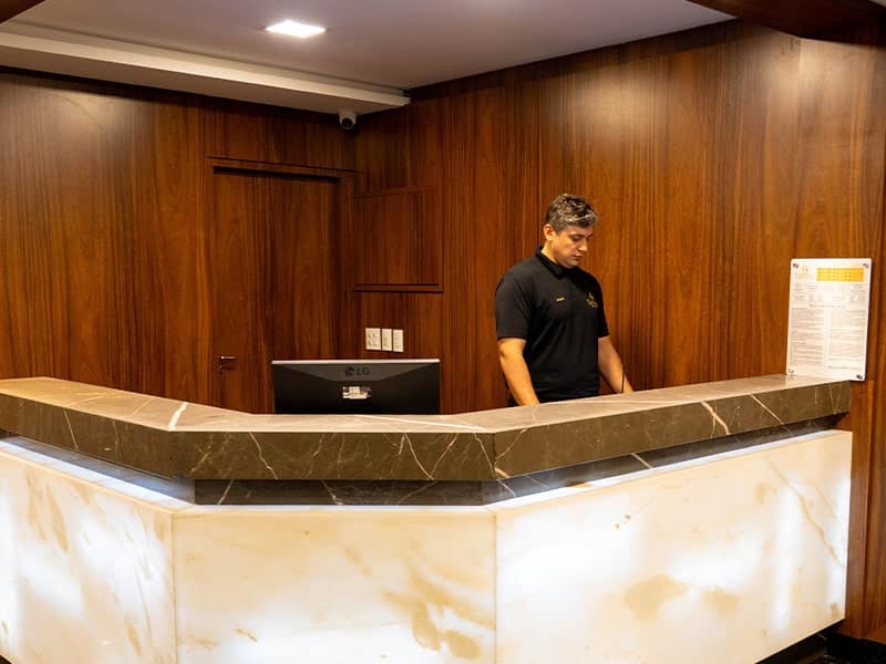 del-rey-quality-hotel-recepcao
