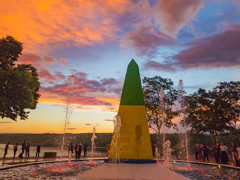 marco-das-tres-fronteiras-foz-do-iguacu