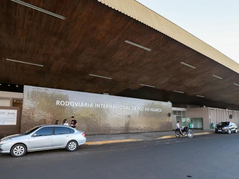 rodoviaria-foz-do-iguacu-remake-vale-tudo
